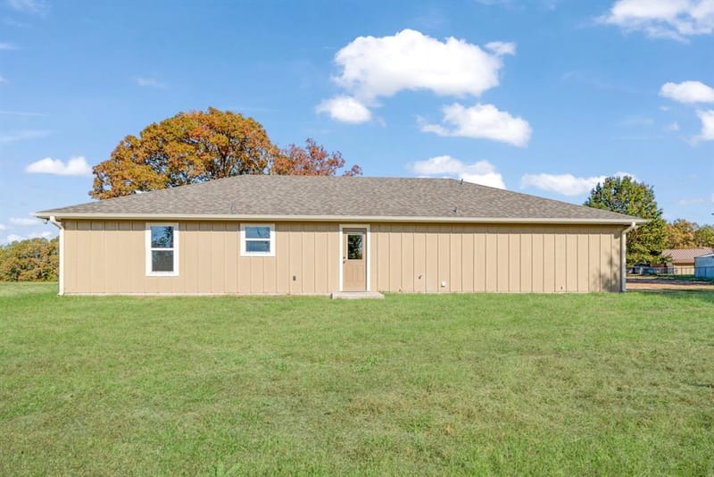 728 County Road 44050, Powderly TX 75473 - Photo 23