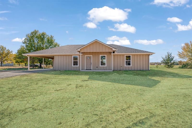 728 County Road 44050, Powderly TX 75473