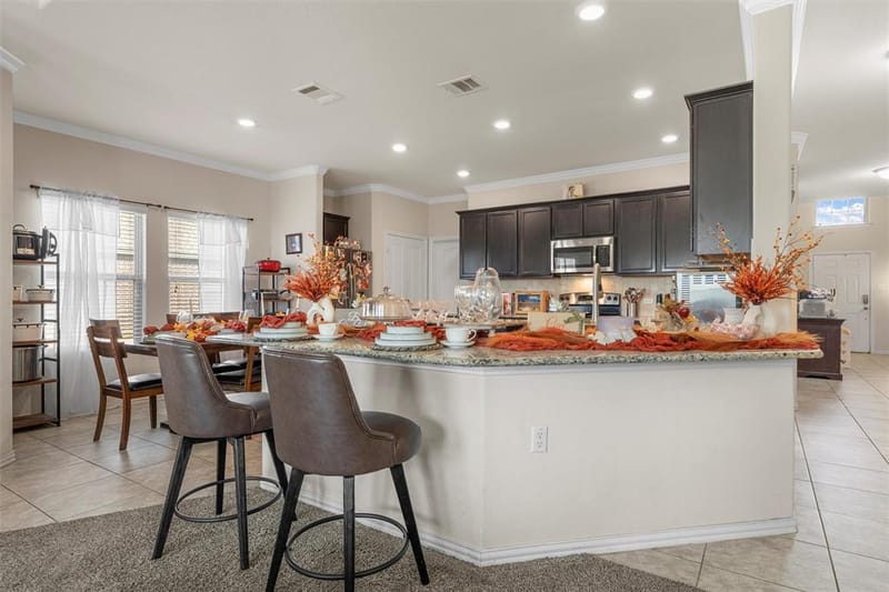 254 Woodhaven Trail, Waco TX 76657 - Photo 5