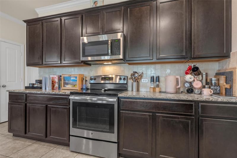 254 Woodhaven Trail, Waco TX 76657 - Photo 9