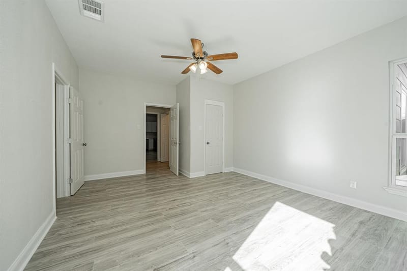 3419 Washington Street, Greenville TX 75401 - Photo 17