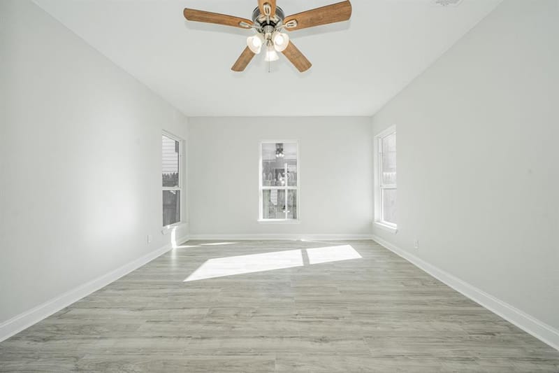 3419 Washington Street, Greenville TX 75401 - Photo 8