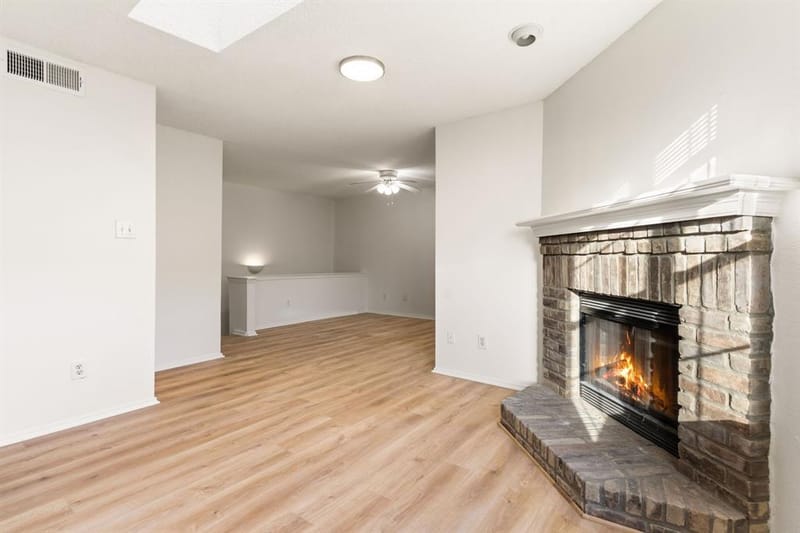 5757 E University Boulevard # 26D, Dallas TX 75206 - Photo 12