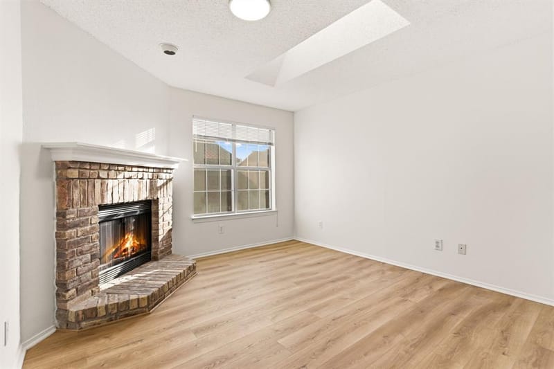 5757 E University Boulevard # 26D, Dallas TX 75206 - Photo 11