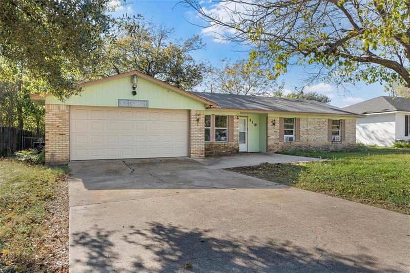 119 New Acres Drive, Hewitt TX 76643 - Photo 2