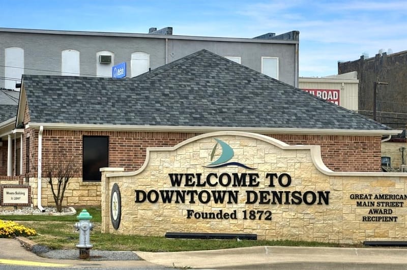 110 W Morton Street, Denison TX 75021 - Photo 23