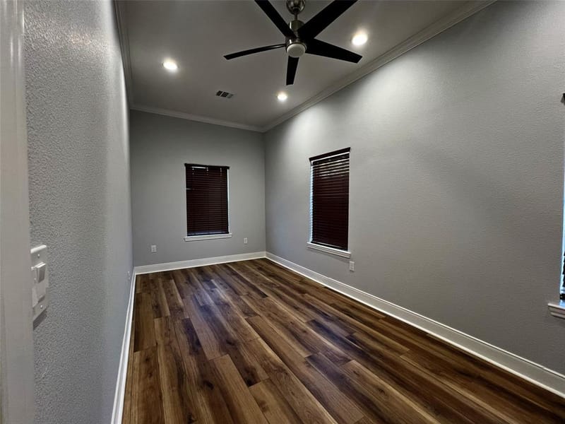 724 Franklin, Bellevue TX 76228 - Photo 22