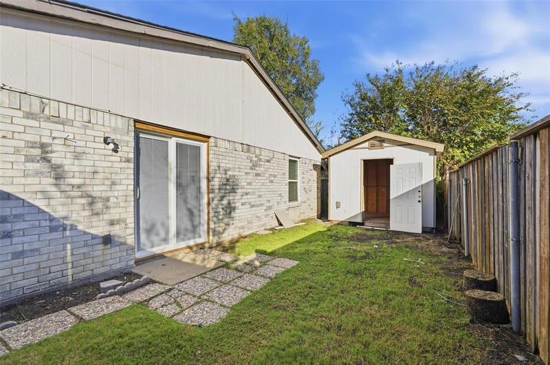 9420 Kerrville Street, Dallas TX 75227 - Photo 31
