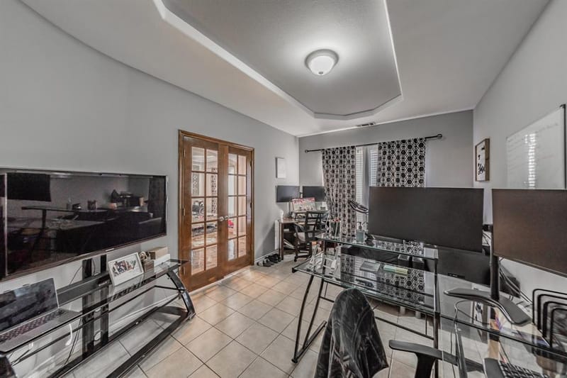 5243 W Cove Way, Grand Prairie TX 75052 - Photo 37