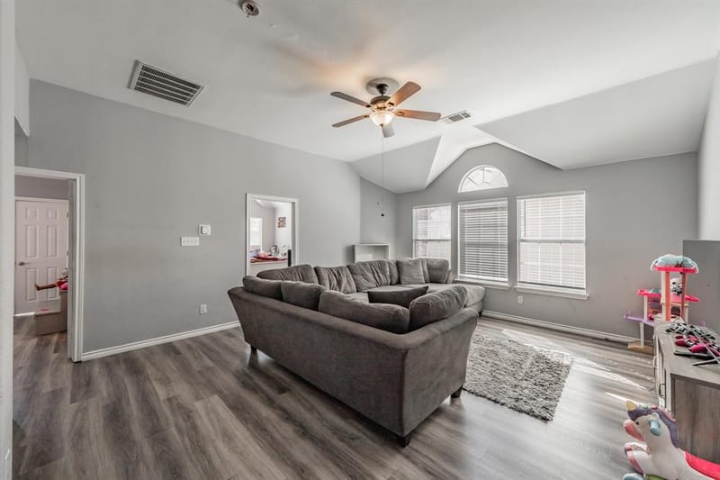 5243 W Cove Way, Grand Prairie TX 75052 - Photo 29