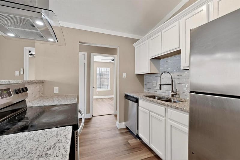 2007 Red Cloud Drive, Dallas TX 75217 - Photo 9