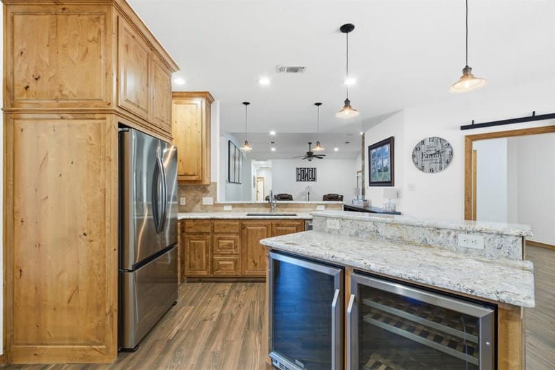 160 Falcon Drive, Weatherford TX 76088 - Photo 9