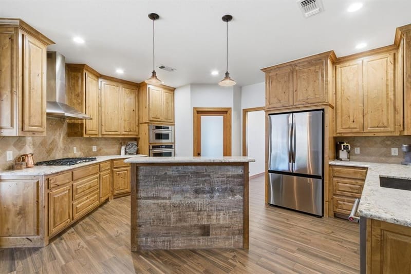 160 Falcon Drive, Weatherford TX 76088 - Photo 11