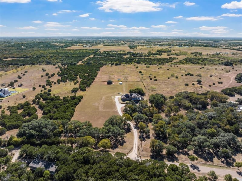 2370 Garrett Lane, China Spring TX 76633 - Photo 35