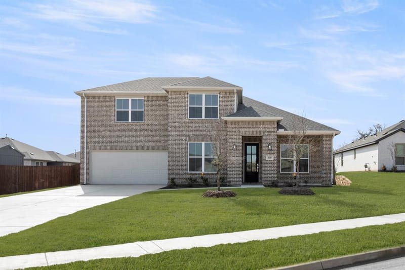 808 Stone Eagle Drive, Azle TX 76020