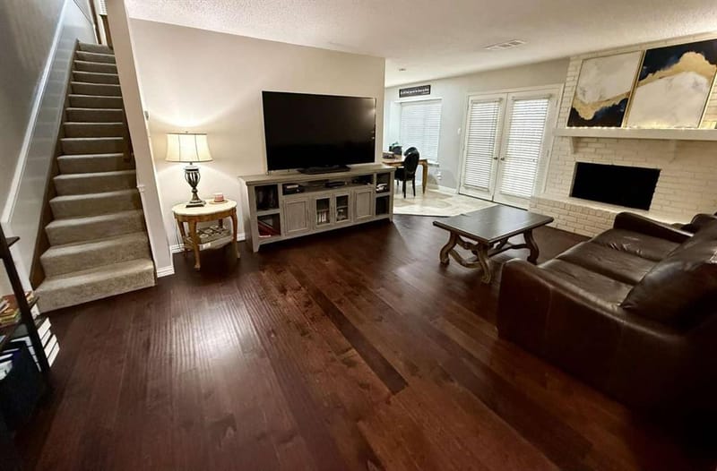 832 Chateau Valee Circle, Bedford TX 76022 - Photo 3