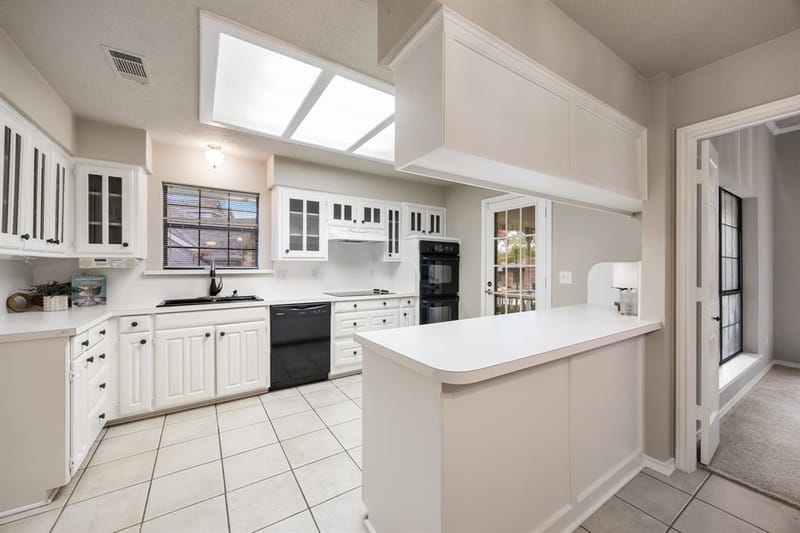 420 E Coachlight Trail, Rockwall TX 75087 - Photo 6