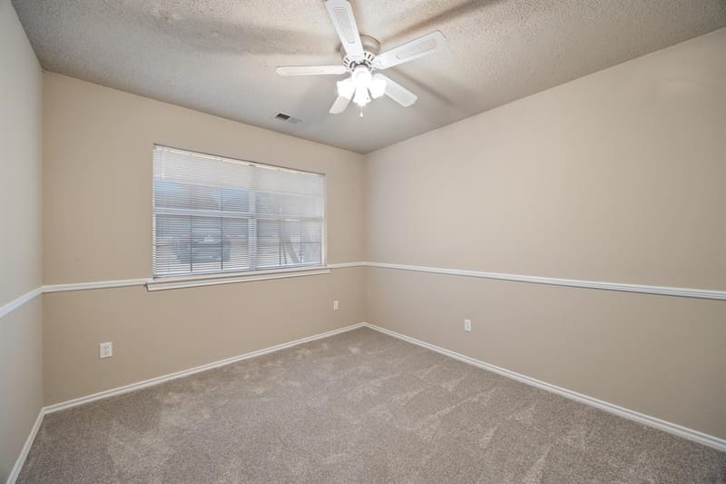 420 E Coachlight Trail, Rockwall TX 75087 - Photo 17