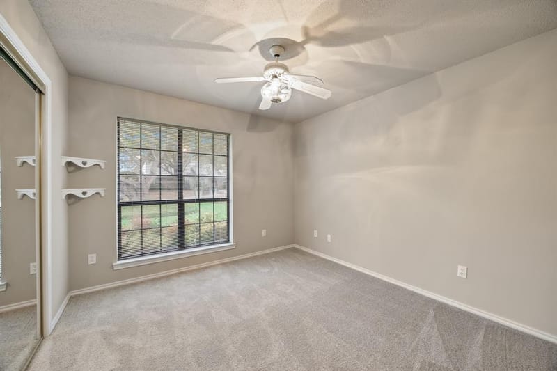 420 E Coachlight Trail, Rockwall TX 75087 - Photo 16