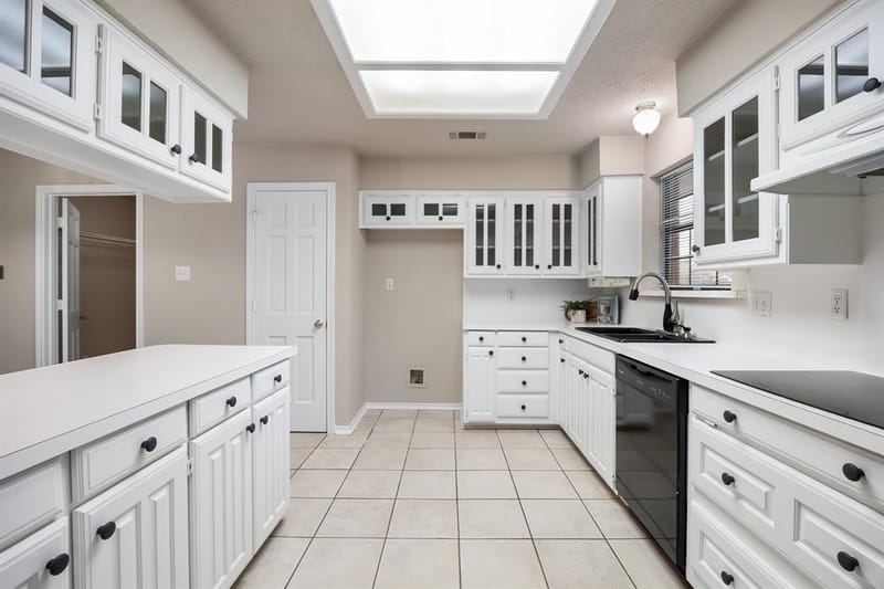 420 E Coachlight Trail, Rockwall TX 75087 - Photo 9