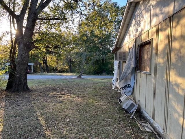 306 Bounding Main Street, Gun Barrel City TX 75156 - Photo 3