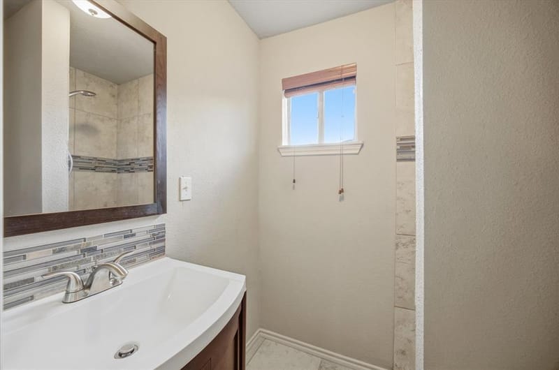 2707 Austin Drive, Granbury TX 76048 - Photo 27