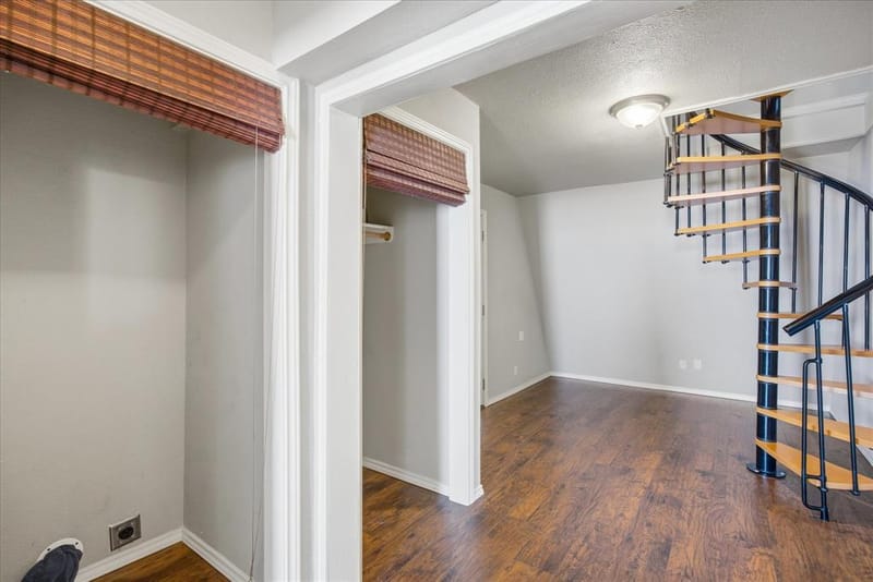 2707 Austin Drive, Granbury TX 76048 - Photo 6