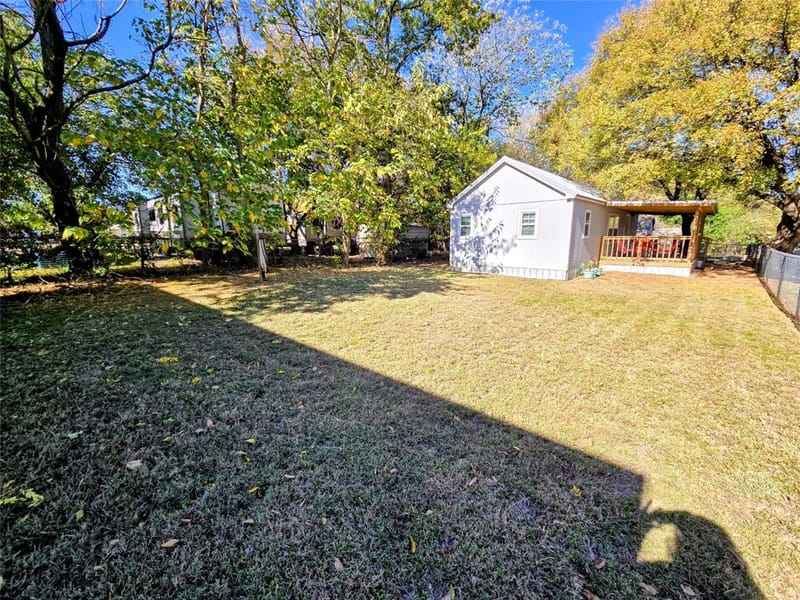 3807 Turquoise Trail, Granbury TX 76048 - Photo 2