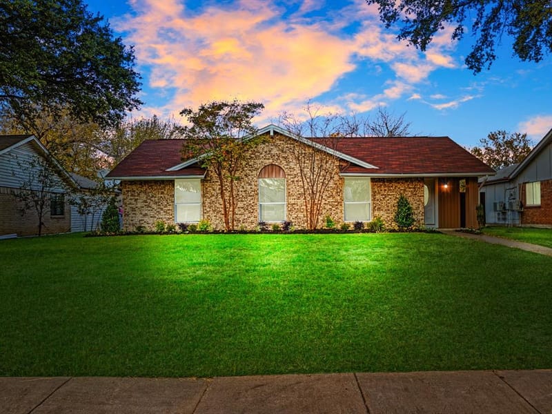 3029 Burning Tree Lane, Garland TX 75042 - Photo 3