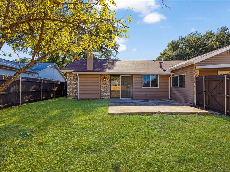 3029 Burning Tree Lane, Garland TX 75042 - Photo 21