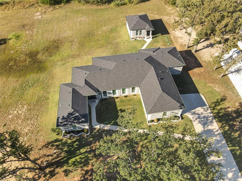 133 Crestview Drive, Corsicana TX 75109 - Photo 2