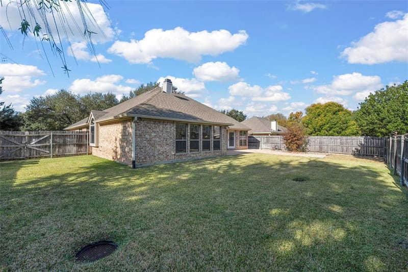 302 Canterbury Drive, Waco TX 76712 - Photo 31