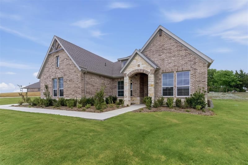 906 Perrin Lane, Van Alstyne TX 75495 - Photo 4