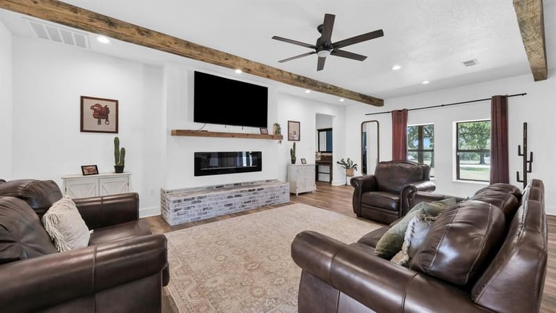 133 Prairie Lane, Weatherford TX 76087 - Photo 4