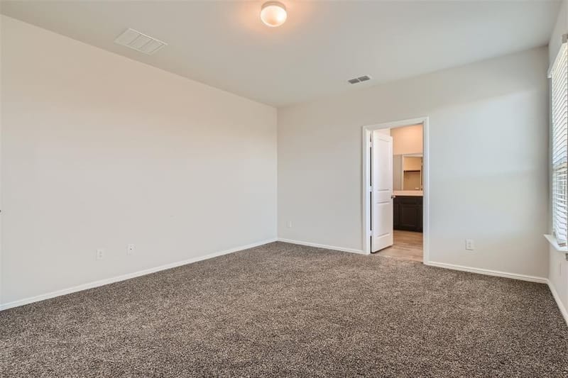 8616 Caldera Lane, Fort Worth TX 76131 - Photo 6