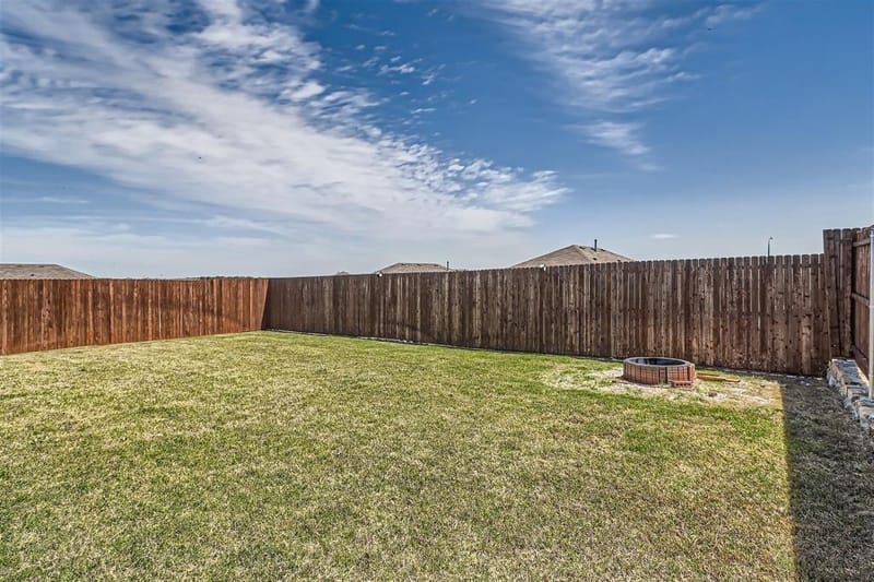 8616 Caldera Lane, Fort Worth TX 76131 - Photo 18