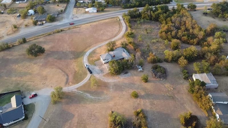 1115 W Belknap, Jacksboro TX 76458 - Photo 2