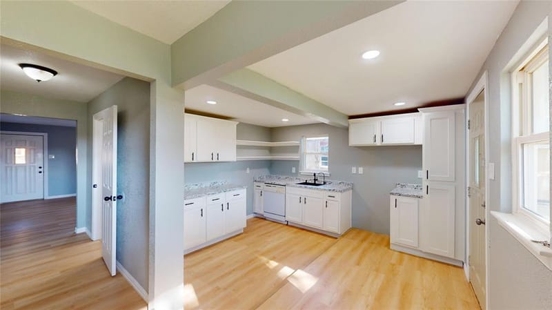 5729 Donnelly Avenue, Fort Worth TX 76107 - Photo 11