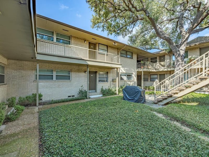 11102 Valleydale Drive # A, Dallas TX 75230 - Photo 23