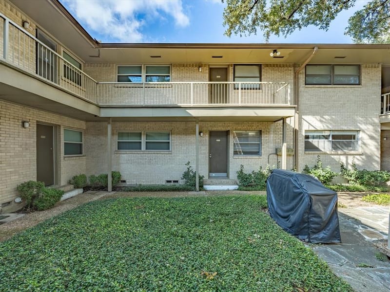 11102 Valleydale Drive # A, Dallas TX 75230 - Photo 20