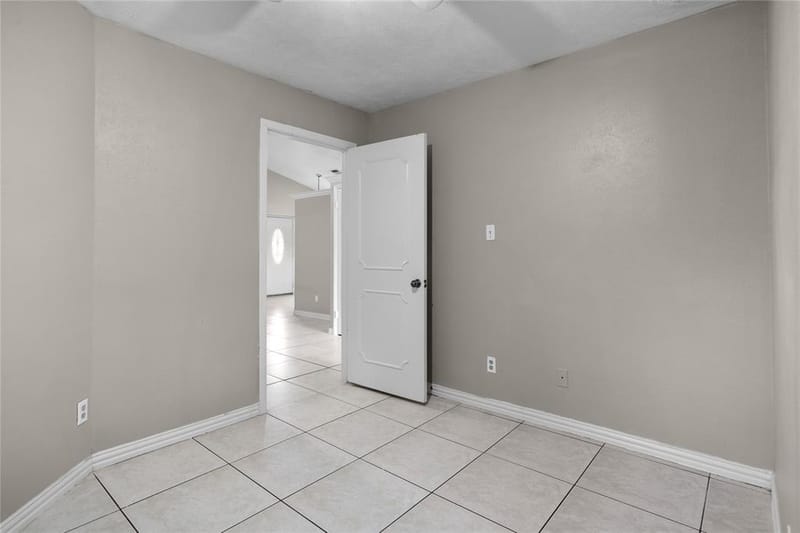 9319 Rutherglen Drive, Dallas TX 75227 - Photo 9