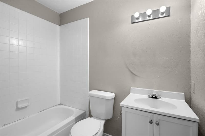 9319 Rutherglen Drive, Dallas TX 75227 - Photo 10
