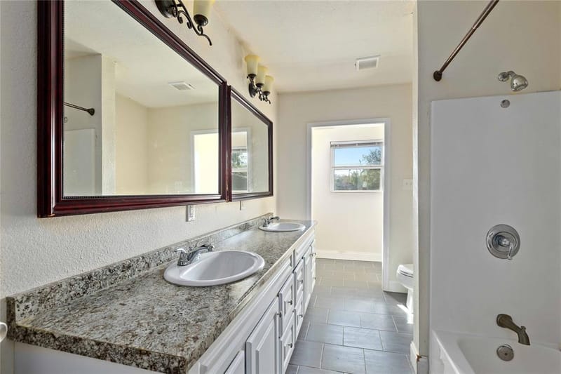1803 4th St, Brownwood TX 76801 - Photo 17