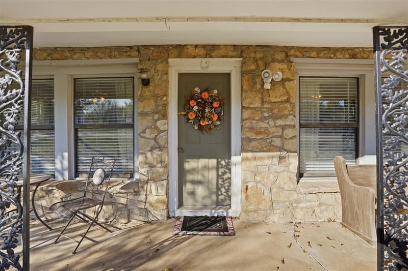 336 S 8th Avenue, Palo Pinto TX 76484 - Photo 4