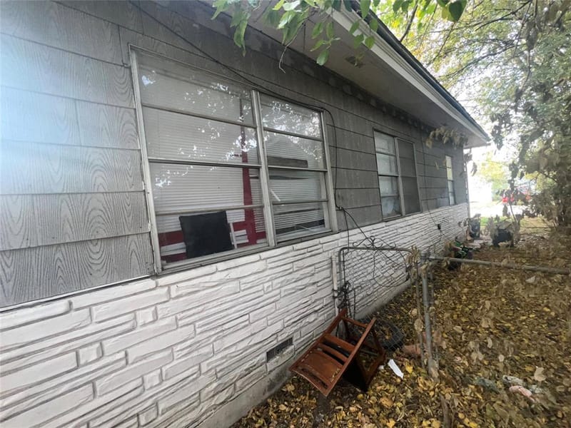 1217 High Street, Fort Worth TX 76110 - Photo 6
