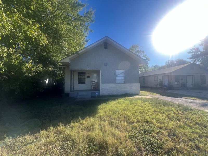 1217 High Street, Fort Worth TX 76110 - Photo 20