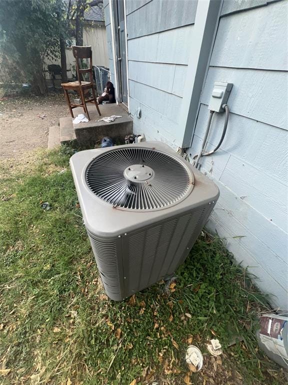 1217 High Street, Fort Worth TX 76110 - Photo 4