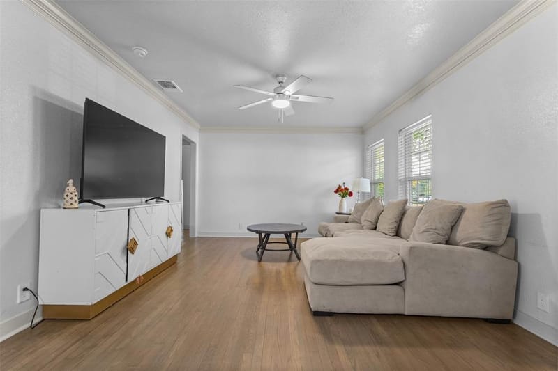4809 waldron Avenue, Fort Worth TX 76133 - Photo 5