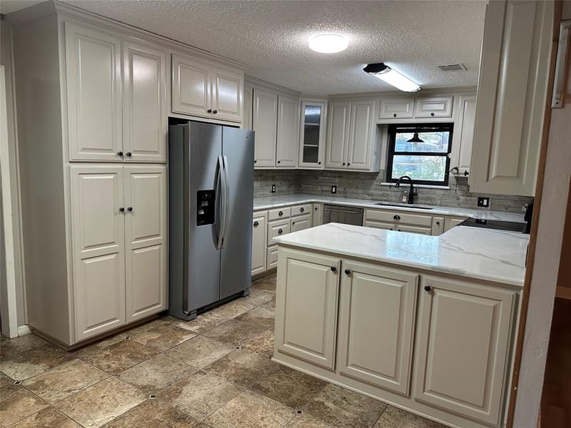 137 Oakview Circle, Waco TX 76705 - Photo 14