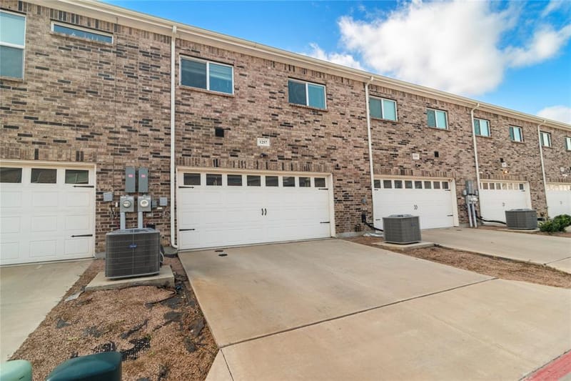 1257 Jones Trail, Lewisville TX 75077 - Photo 2